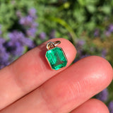 Antique 9ct Gold Emerald Green Glass Charm