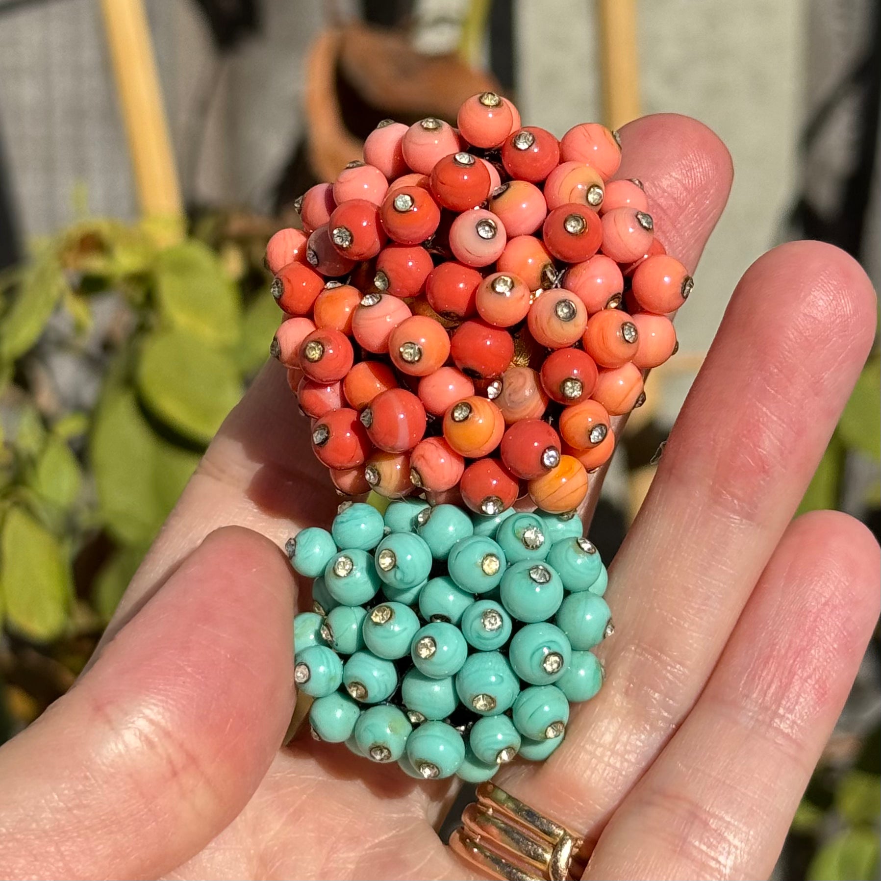 Antique Maison Gripoix Coral Turquoise Glass Fur Clip